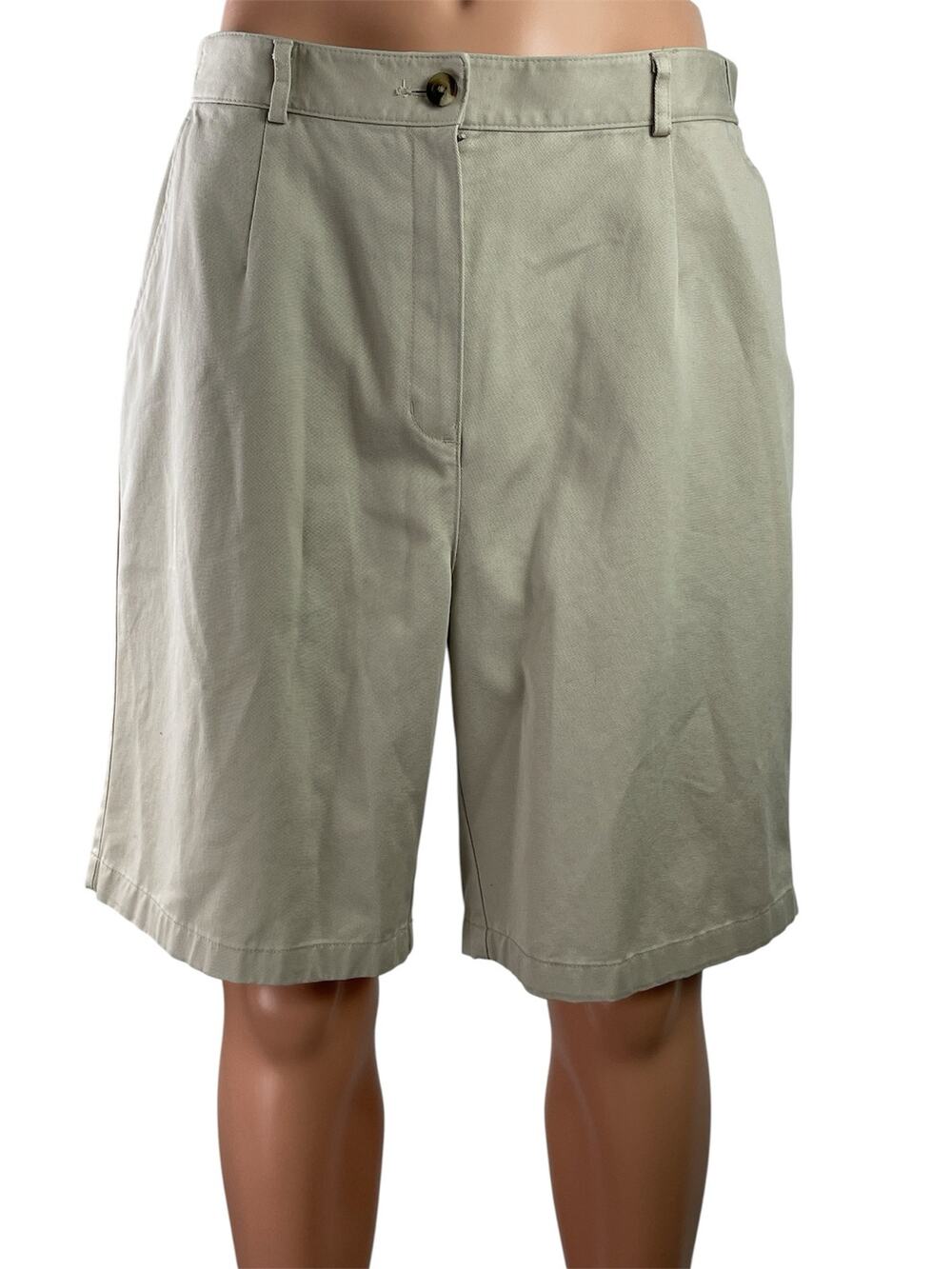 L.L. Bean Men Gray Mid Rise Straight Golf Chino Khaki Bermuda Shorts Size 14